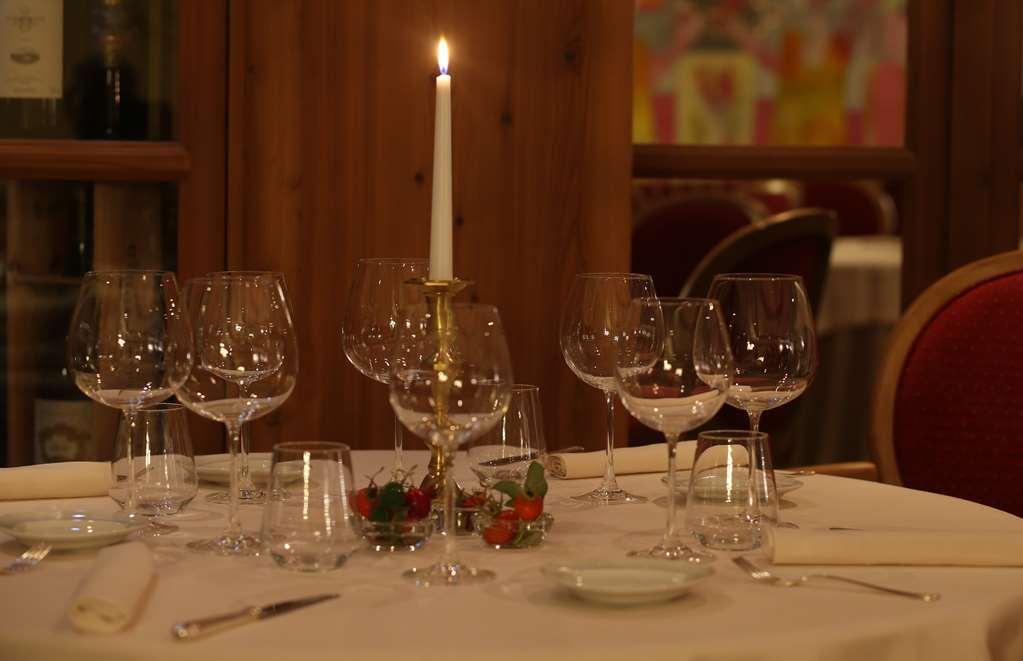 Alpen Suite Hotel Madonna Restaurant foto