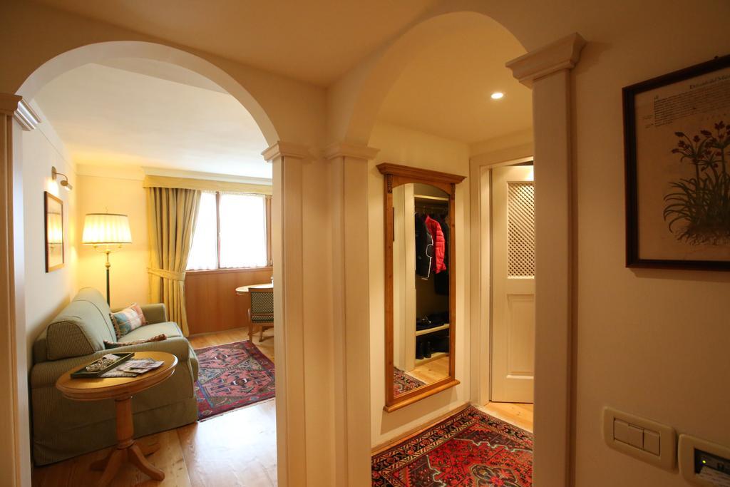 Alpen Suite Hotel Madonna Exterior foto